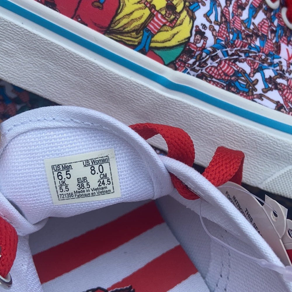 New “WHERE’S WALDO” Vans Authentic - Picture 15 of 16